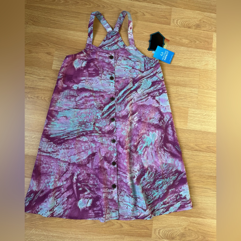 Realtree Aspect Fishing Dress NWT Sz M‎